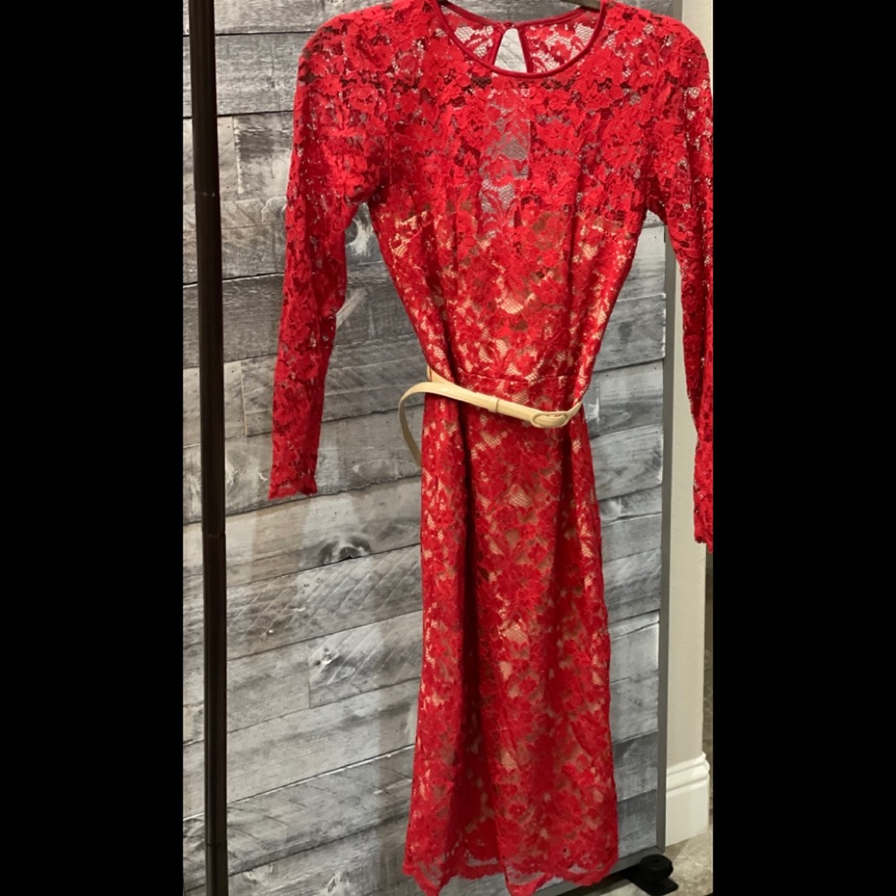 Lace dress